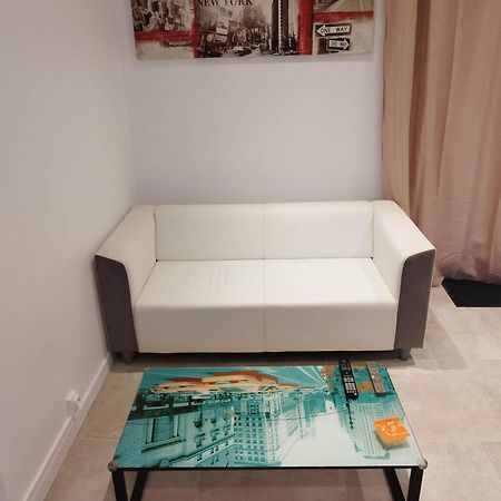 Apartamento Le New York Bisontin 2 Besanzón Exterior foto